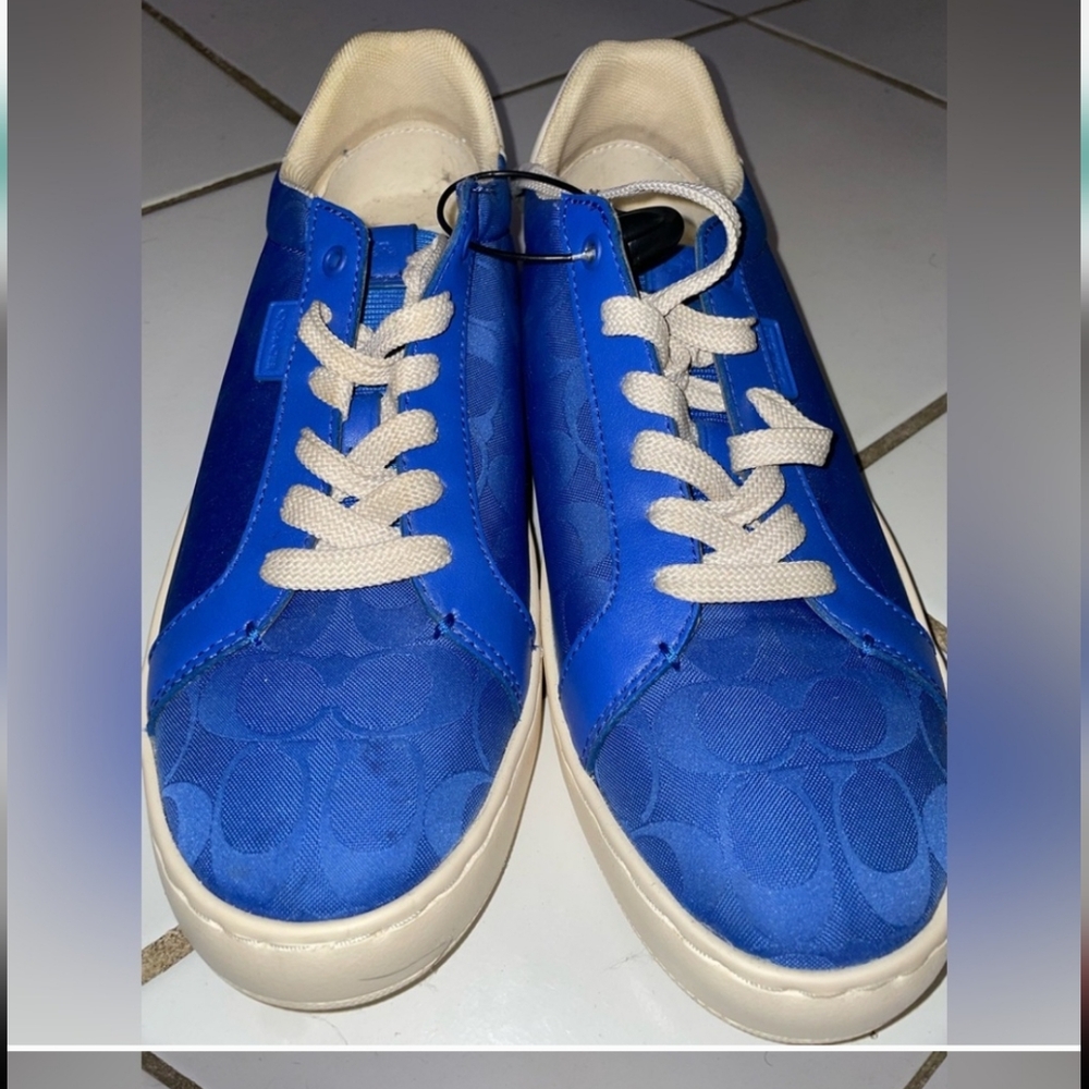 Coach Blue Signature Low-Top Sneakers with Cream Laces